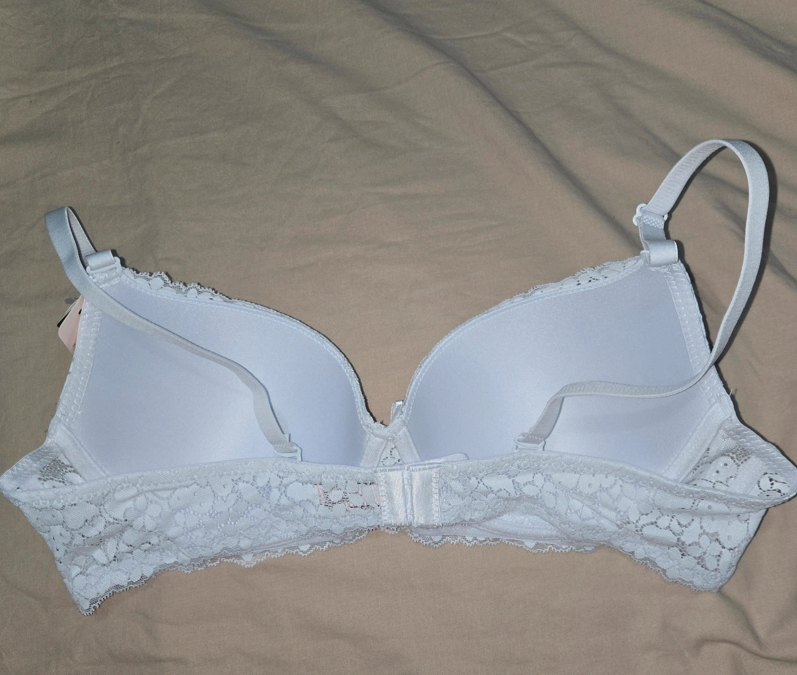 Sujetador de encaje blanco con aros y relleno - – Zexy nice – taille 95C 2