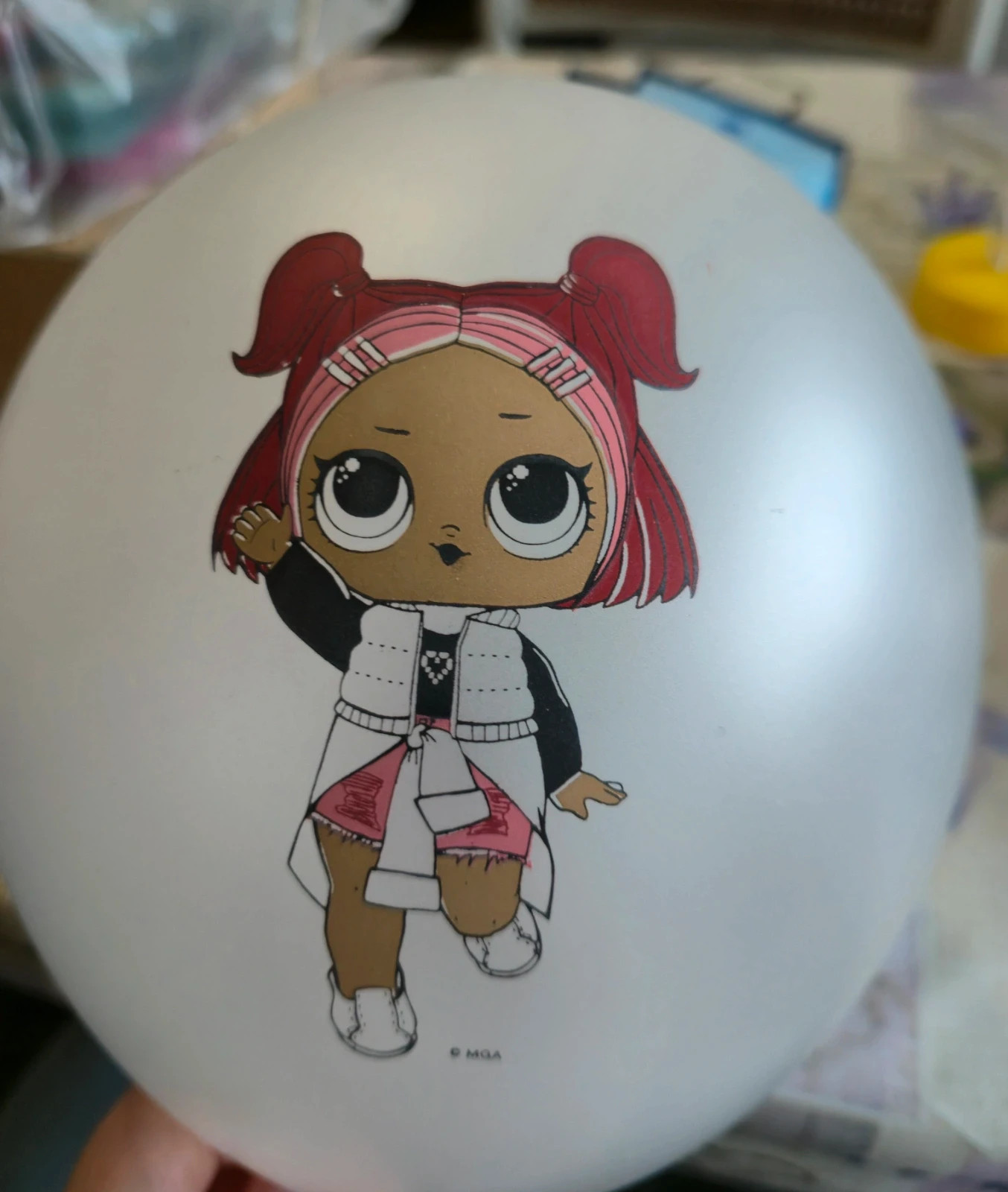 Globos de cumpleaños temática LOL – L.O.L. Surprise 2