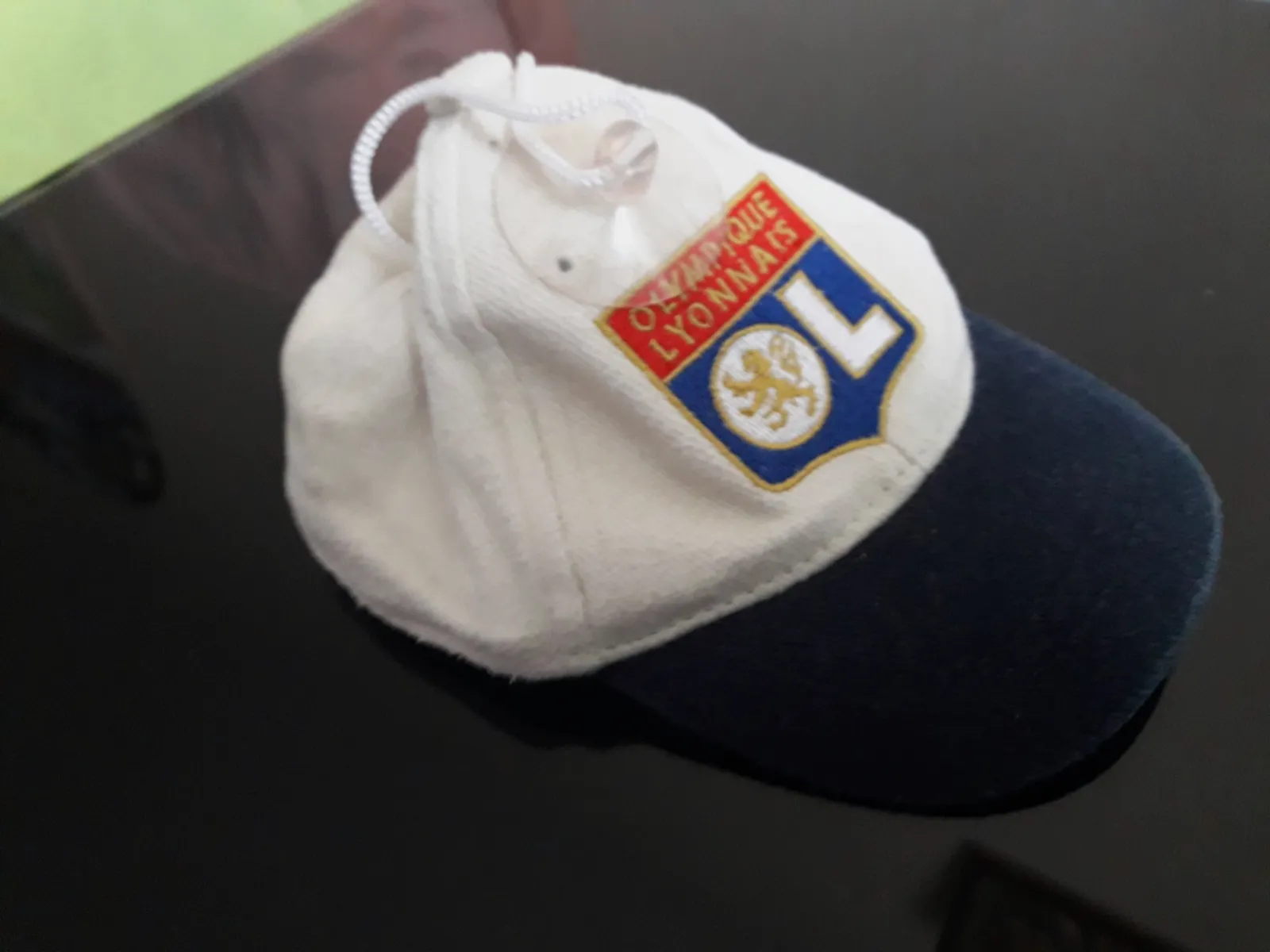 Casquette ventouse OL rare – OL