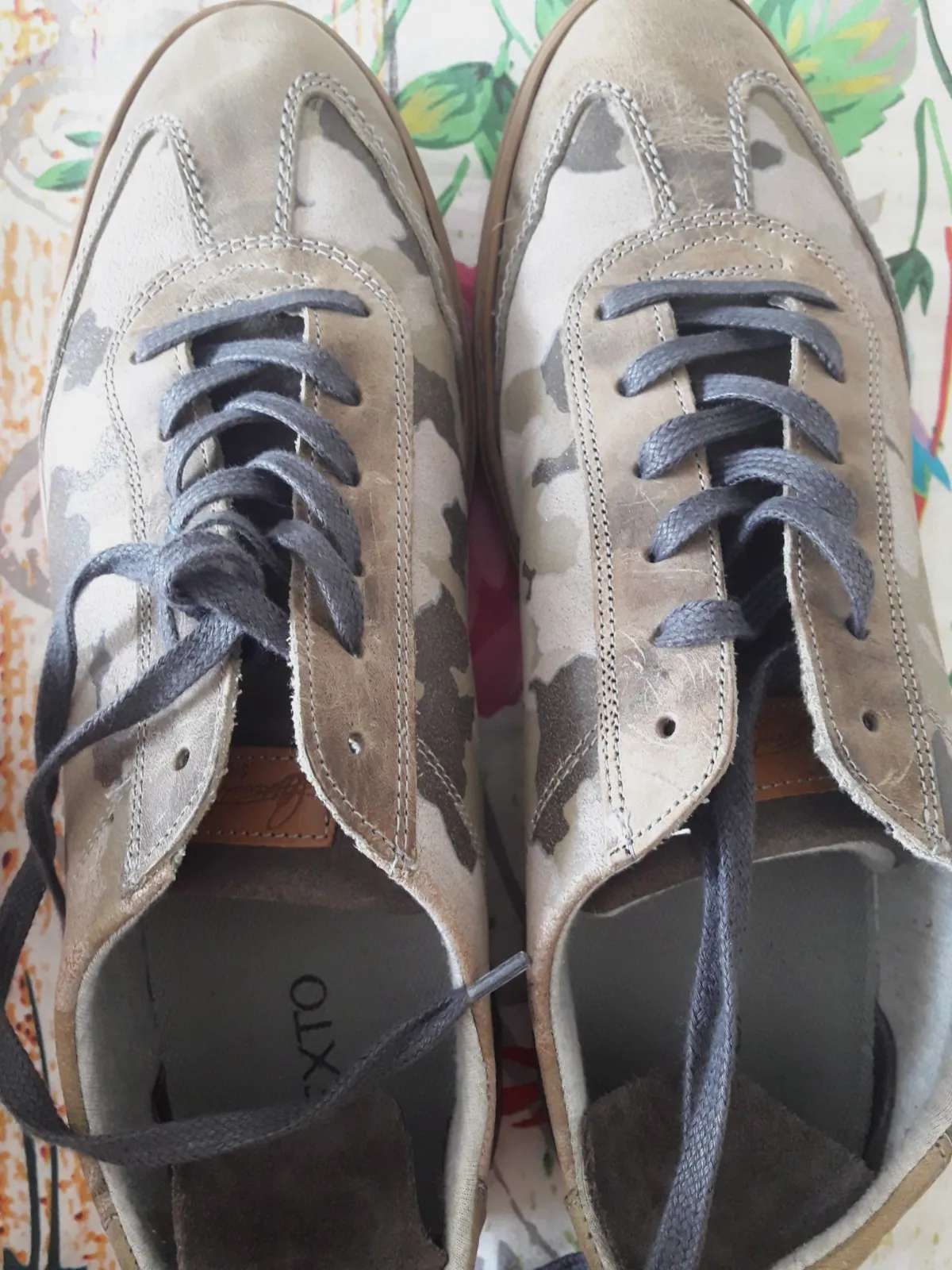Basket neuve dessus cuir TEXTO – VAISE – taille EU 45 2