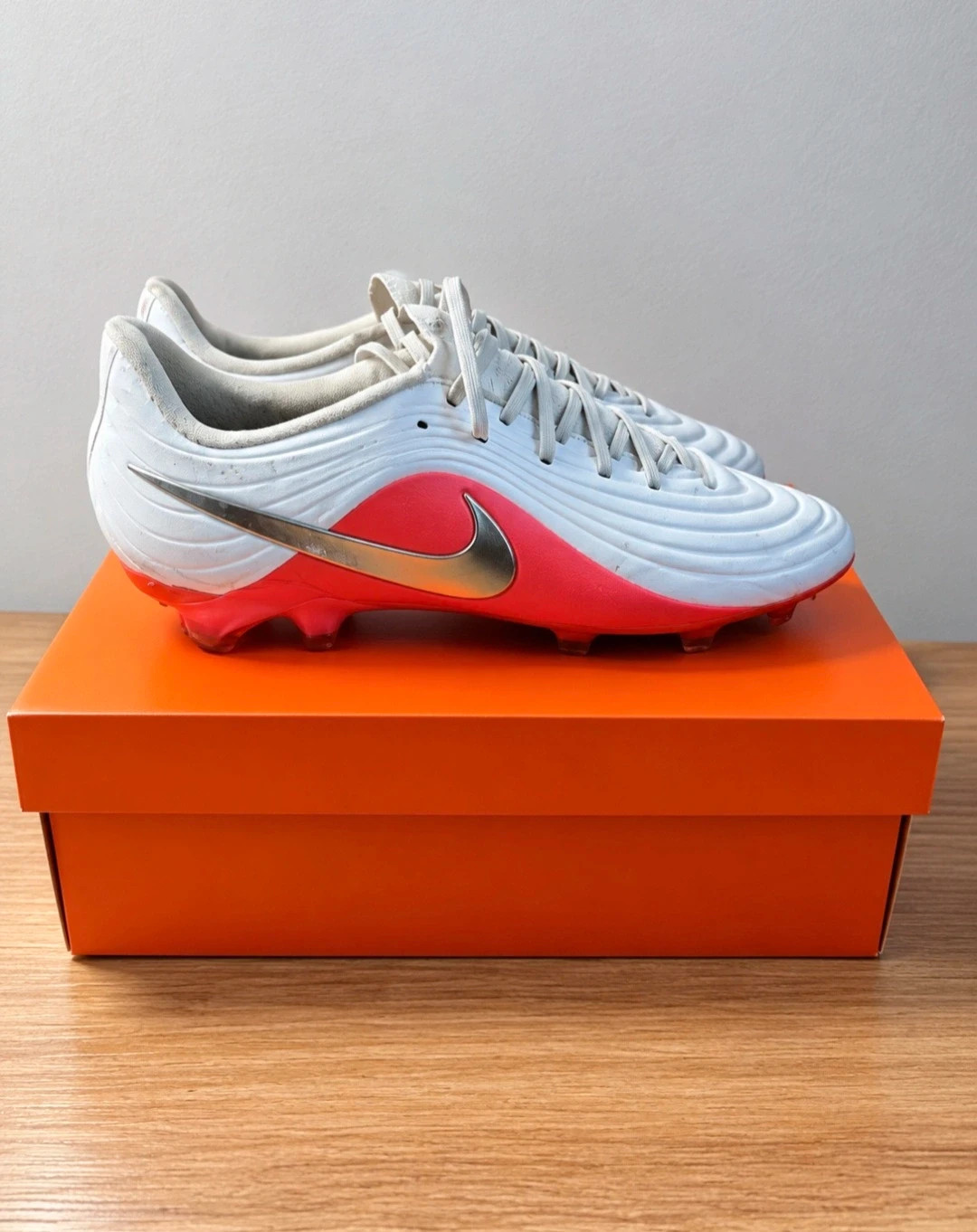 Crampons Tiempo Nike