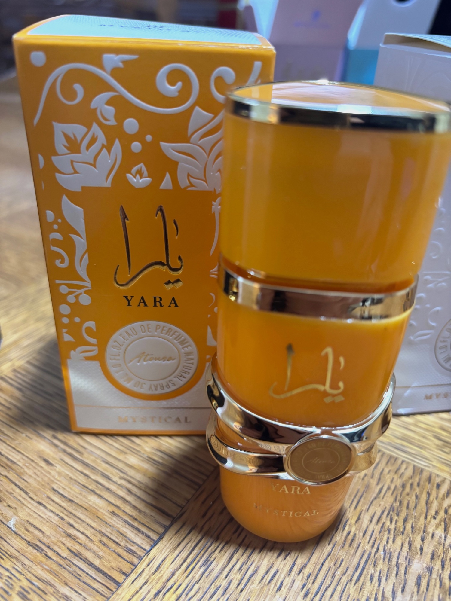 Eau de parfum Lattafa Yara Mystical