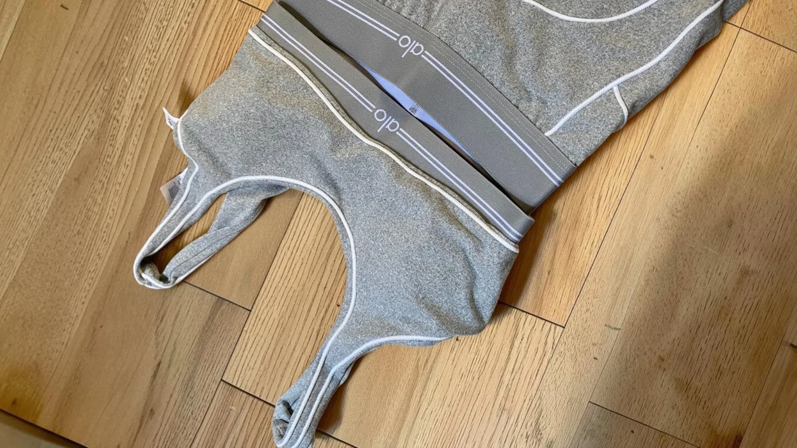 Ensemble de sport Alo 3