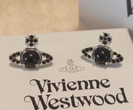 Boucles d'oreilles stylées 3