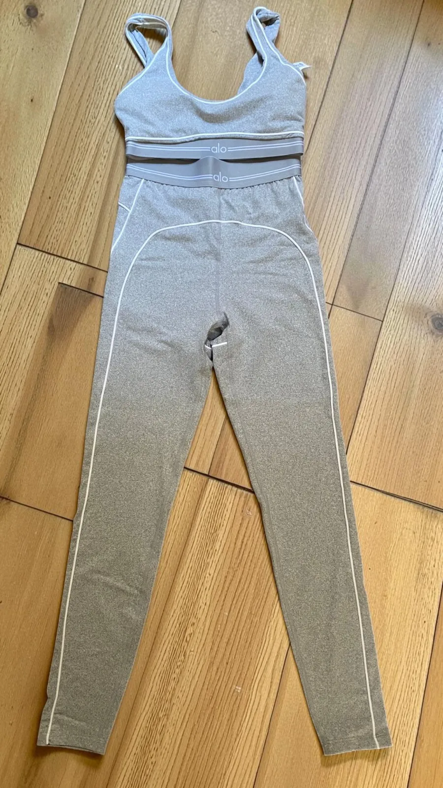 Ensemble de sport Alo