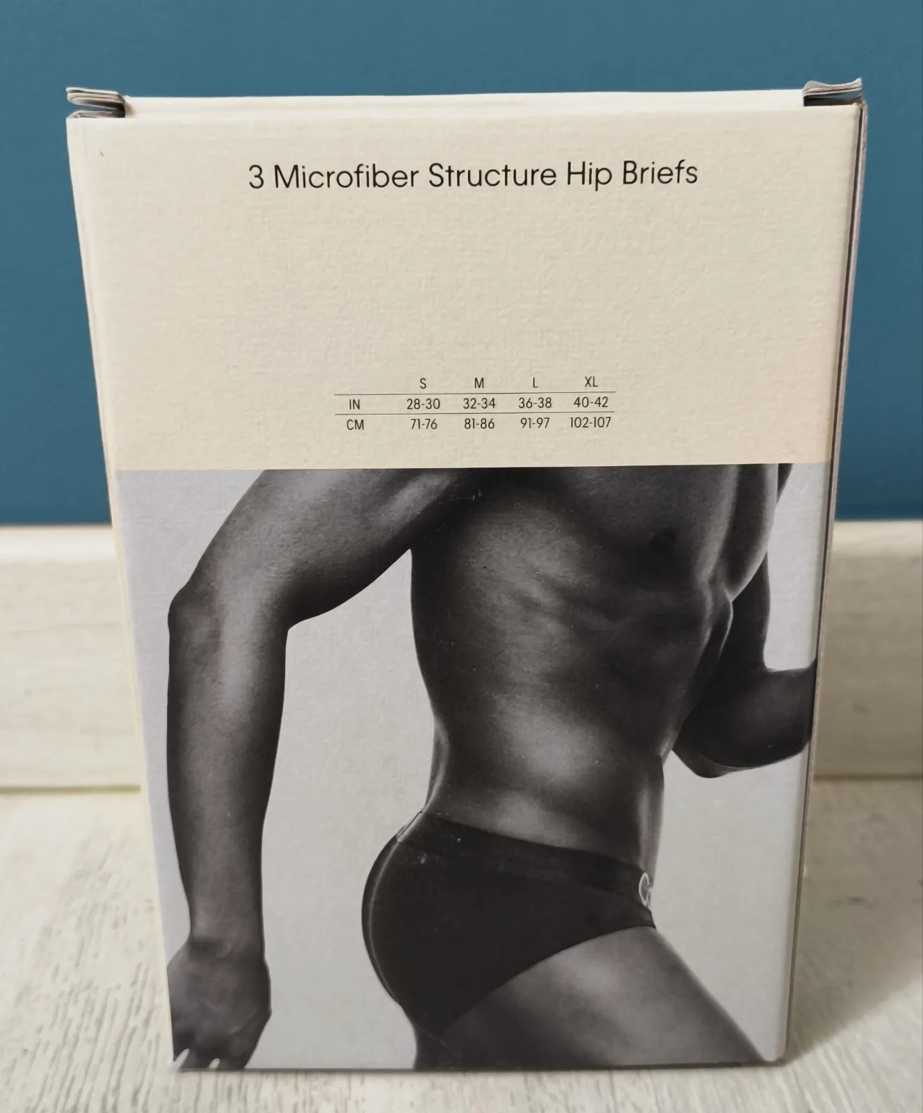 Pack de 3 slips CK  – Calvin Klein – taille M 4
