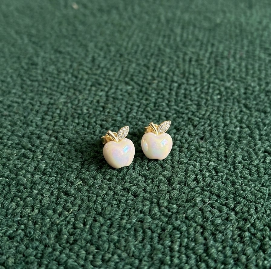 Boucles d'oreilles pomme en nacre 