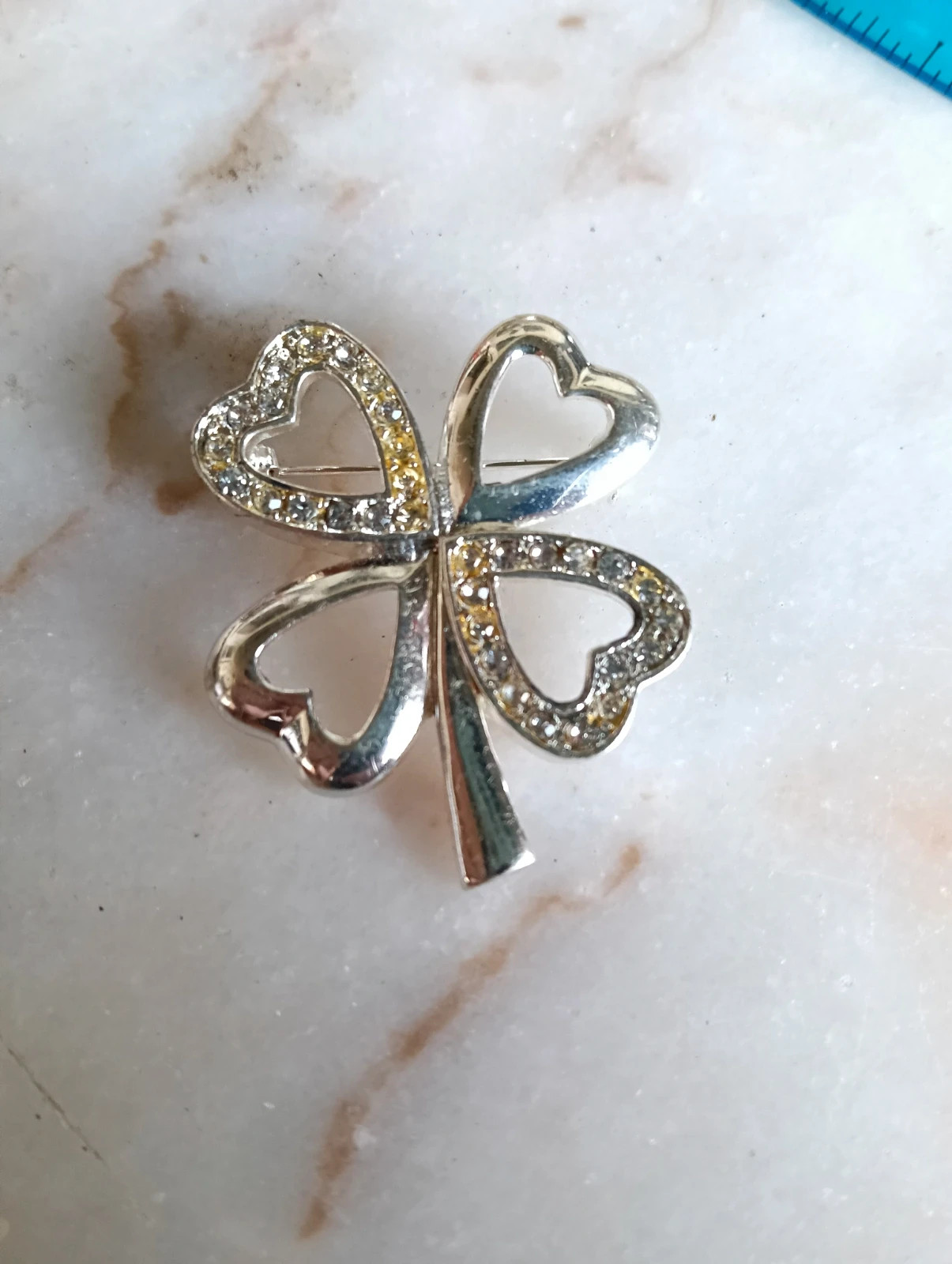Vintage silver tone four leaf clover rhinestone brooch pin – Vintage Chic 2