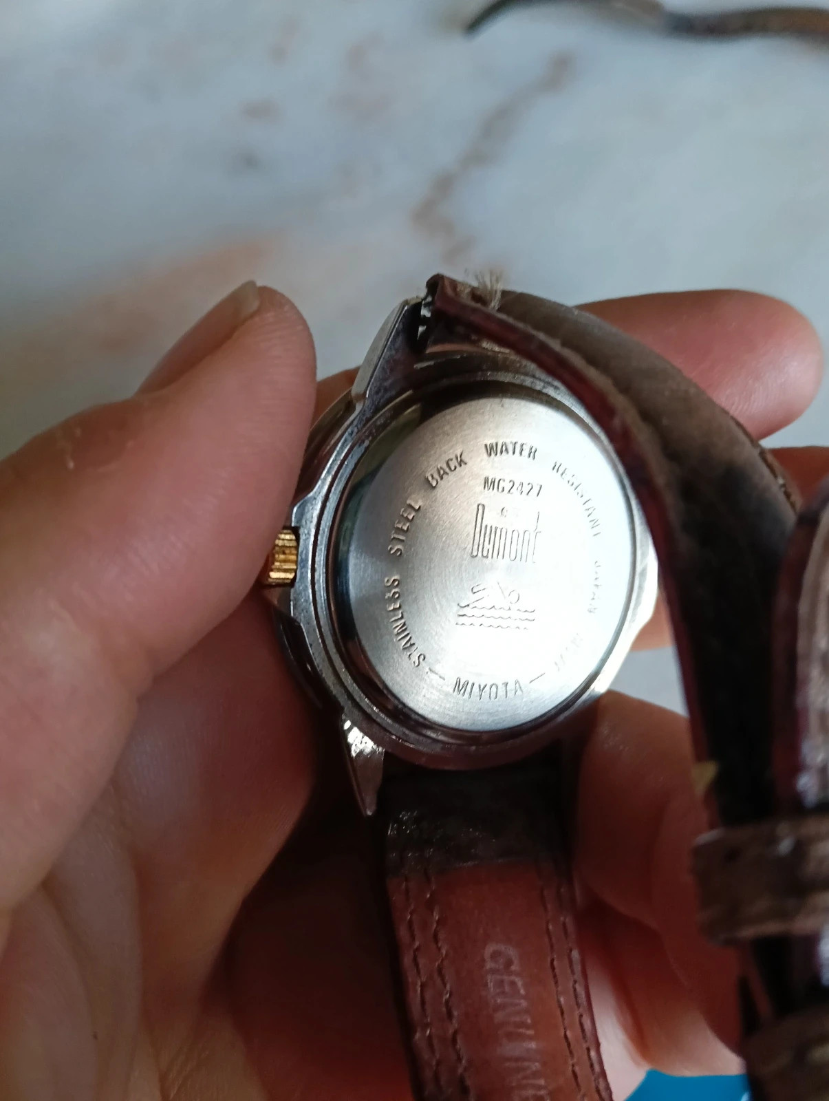 Vintage Dumont Quartz Water Resistant Men's Watch – Two-Tone Bezel, Miyota Movement (Ref. MG2427) – Dumond – taille Taille unique 5