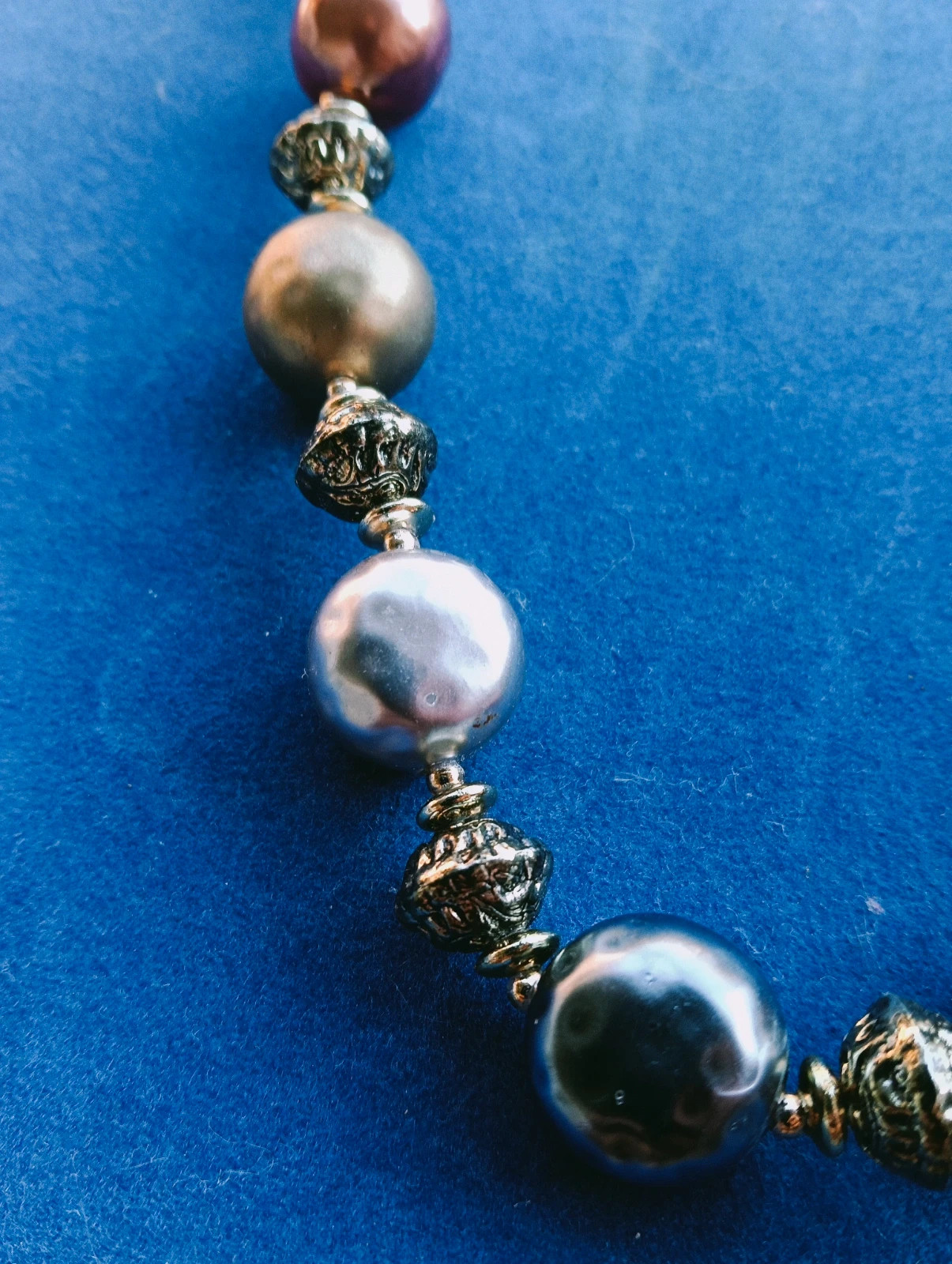 Chunky faux pearls statement necklace – Vintage Boutique 2