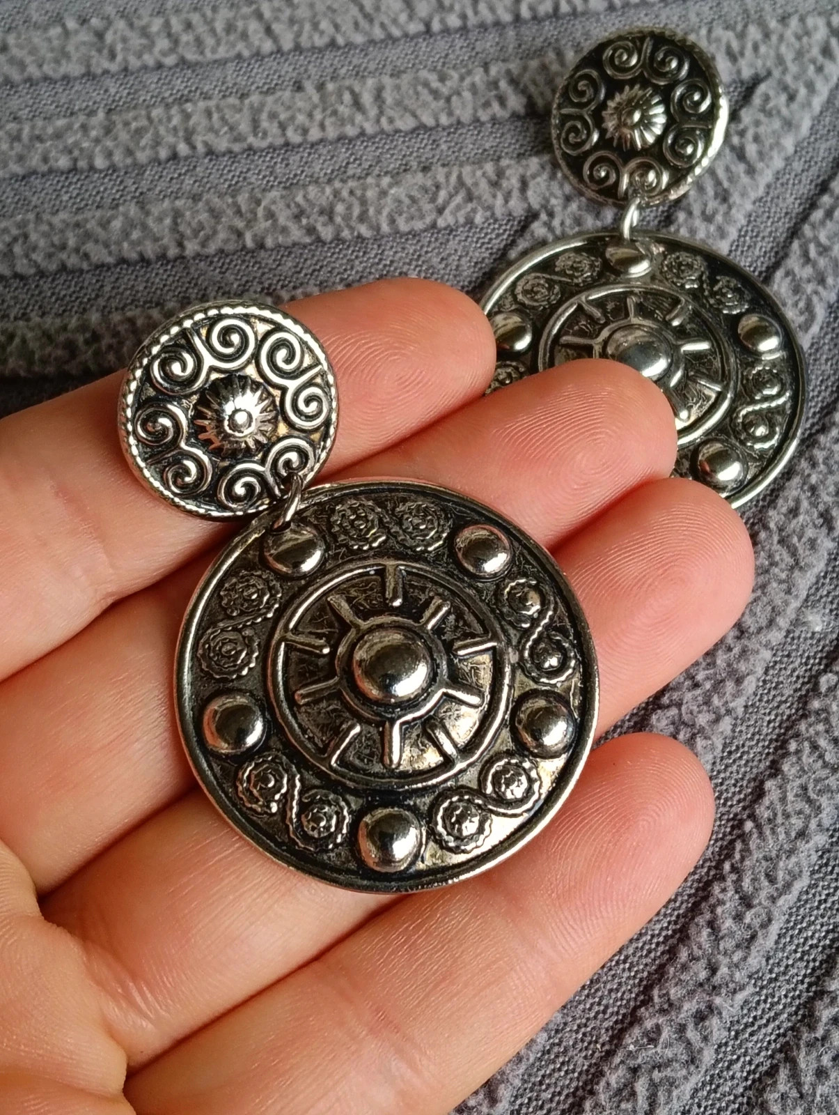 Vintage earrings metal – vintage boutique Paris 3
