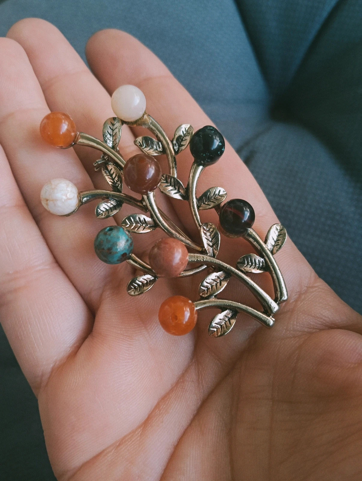 Vintage brooch Broche de piedras Broche florale