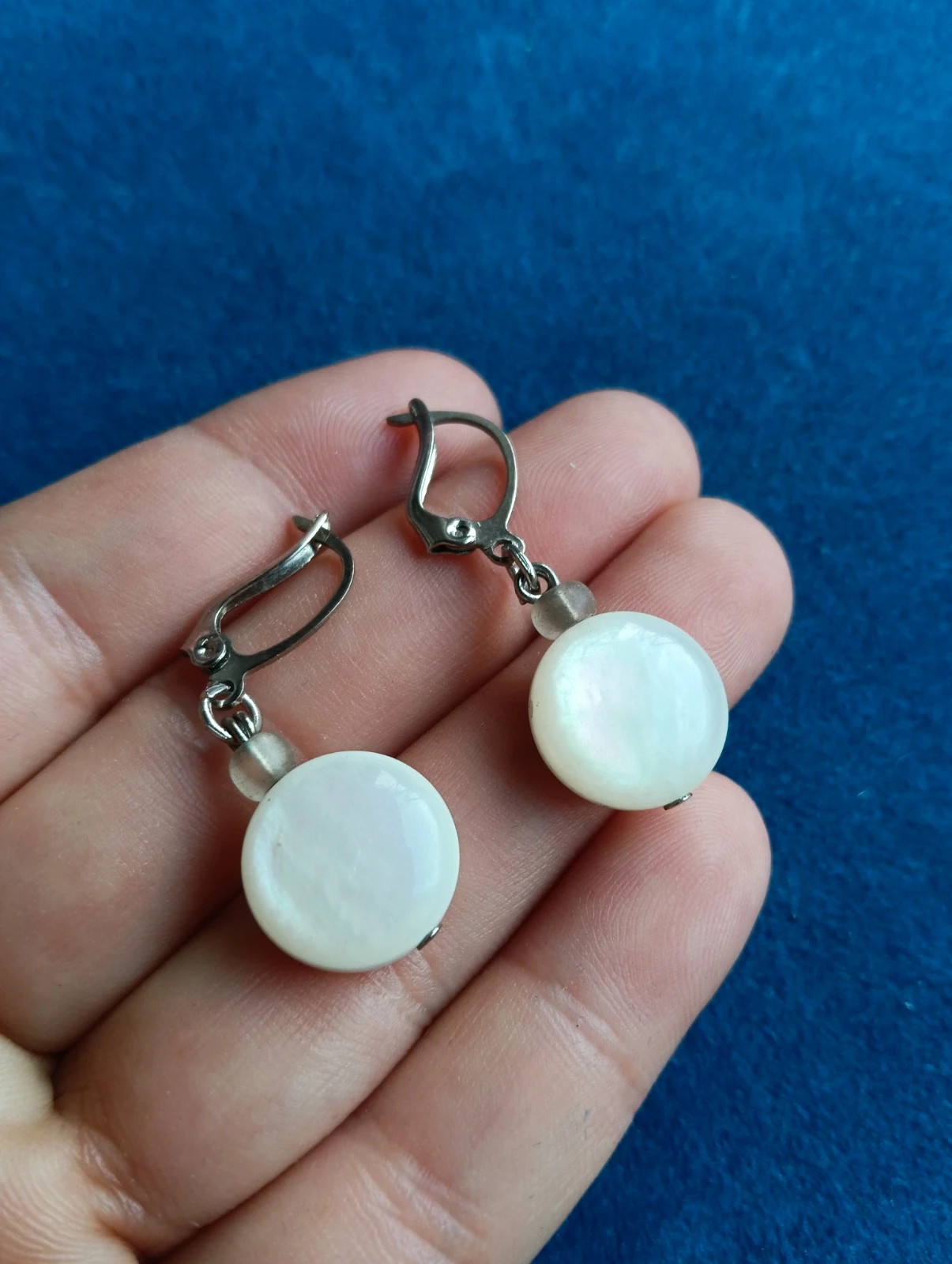 Iridiscent White earrings – Boheme 2