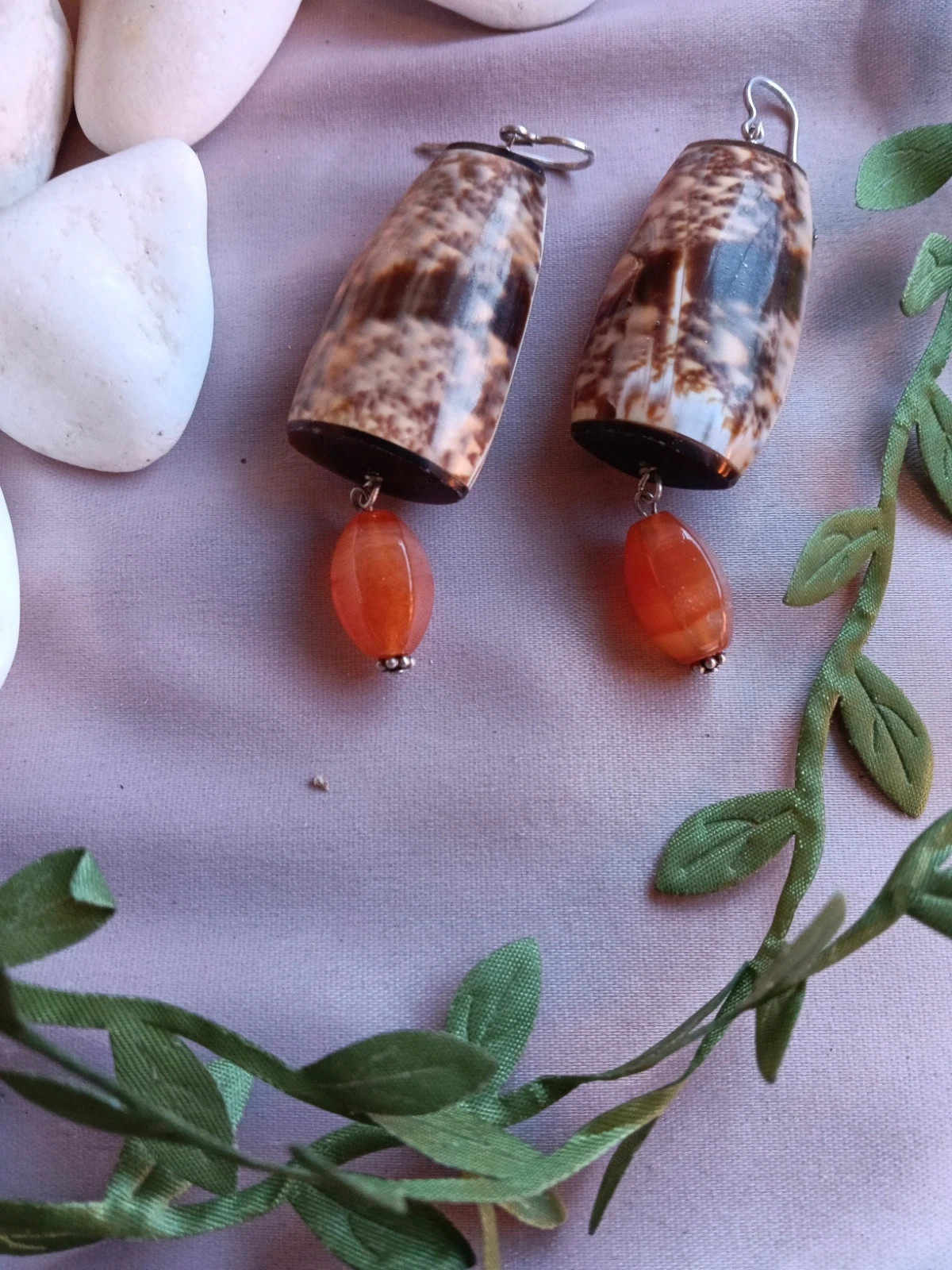 Vintage Boho Cone-Shaped Shell Earrings with Carnelian Accents – Boutique Bohéme 5