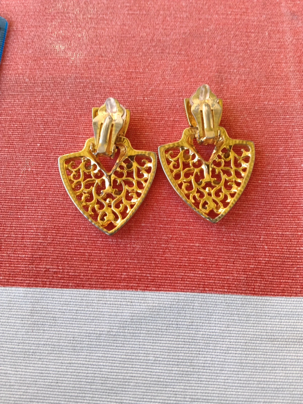 Vintage heart earrings gold plated – Vintage Boutique 2