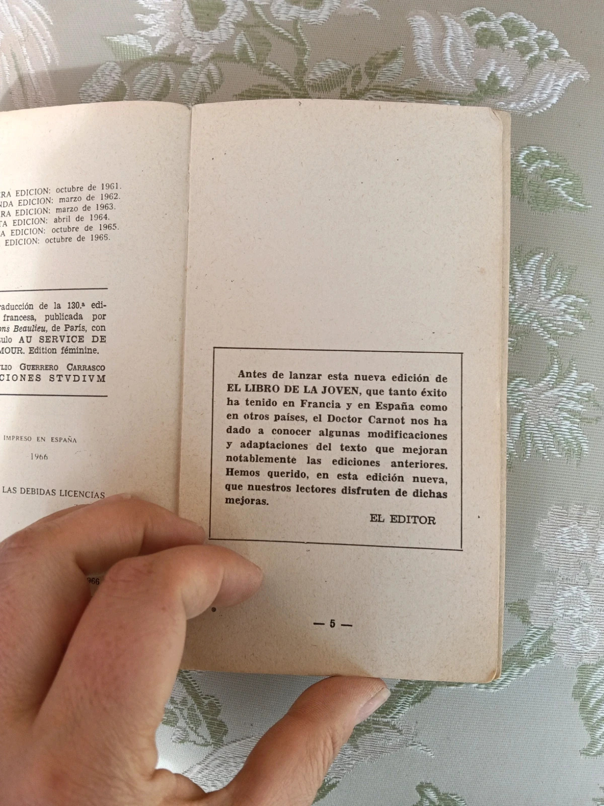 El libro de la Joven Doctor Carnot 1966 – Studium 5