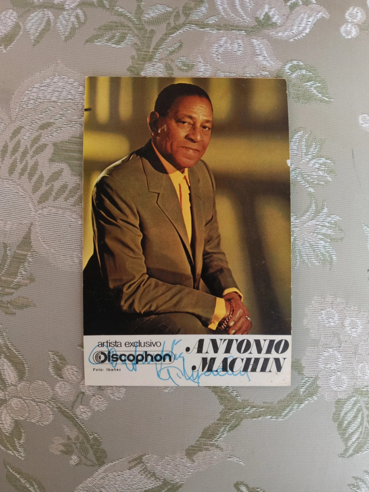 Tarjeta Original Discophon firmada Antonio Machín Años 60-70 – Antonio Machín