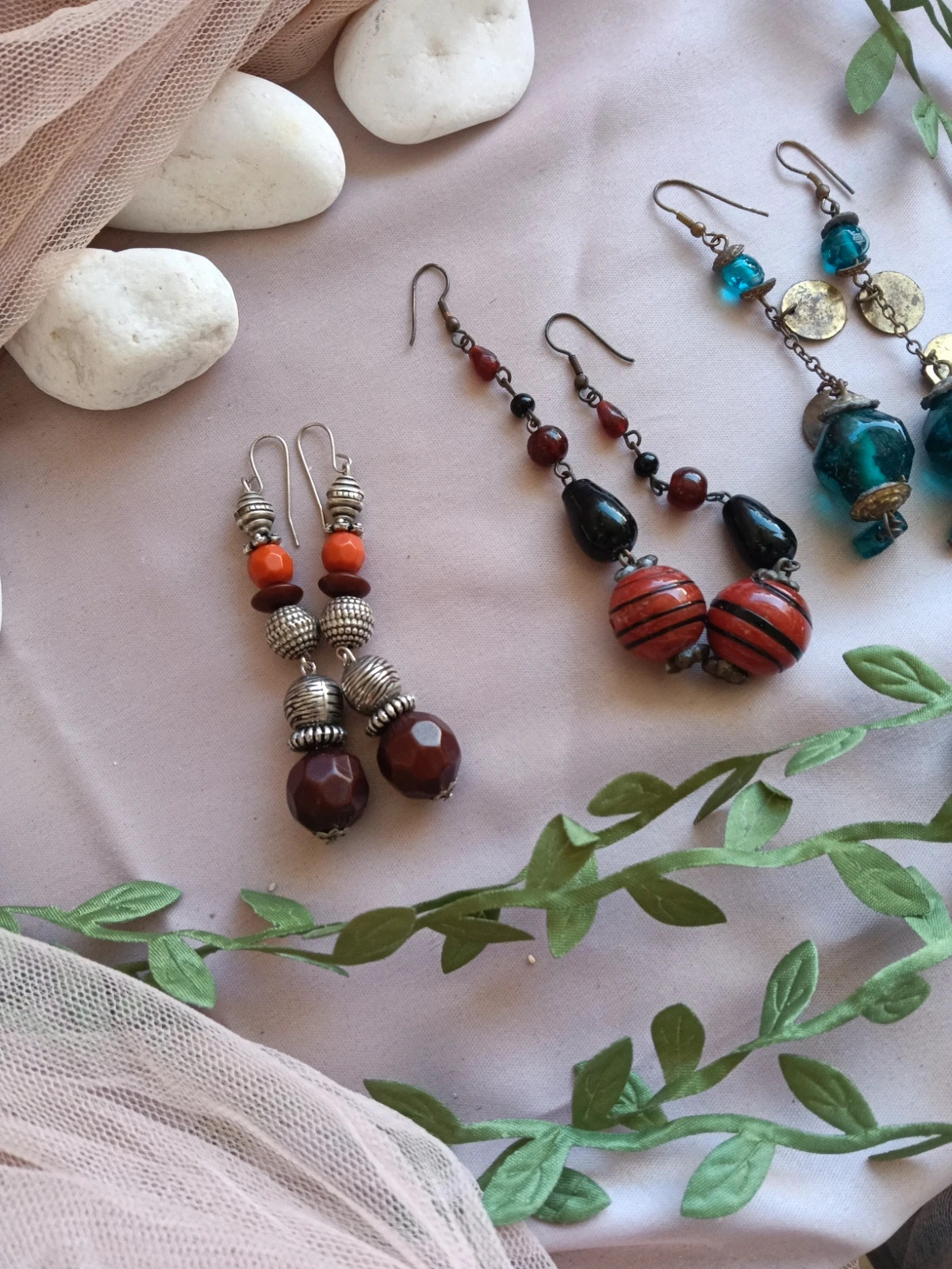 Lot of 3 pairs vintage Bohemian earrings – Boutique Bohéme 2