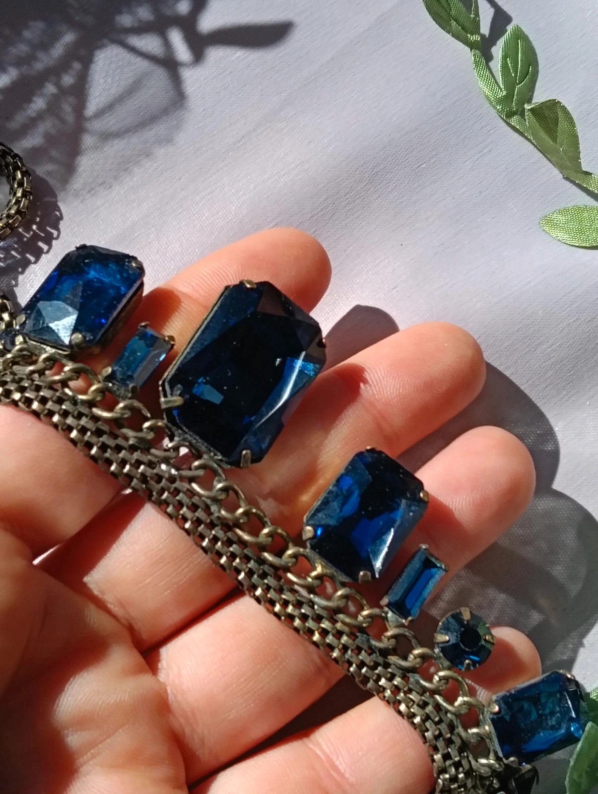 🔥 Last price🔥Antique bronze statement necklace with sapphire blue crystal – Vintage Chic 4