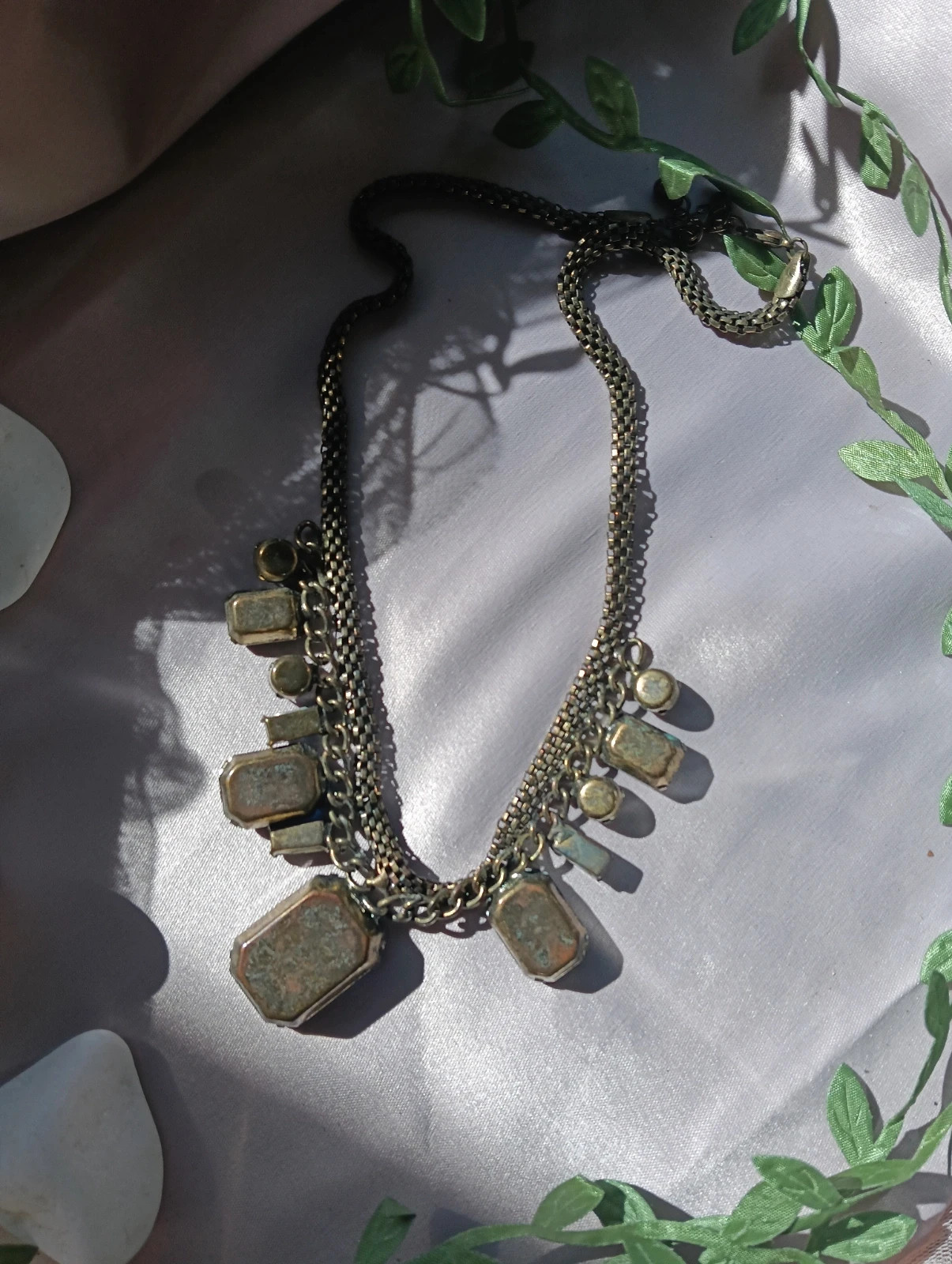 🔥 Last price🔥Antique bronze statement necklace with sapphire blue crystal – Vintage Chic 5