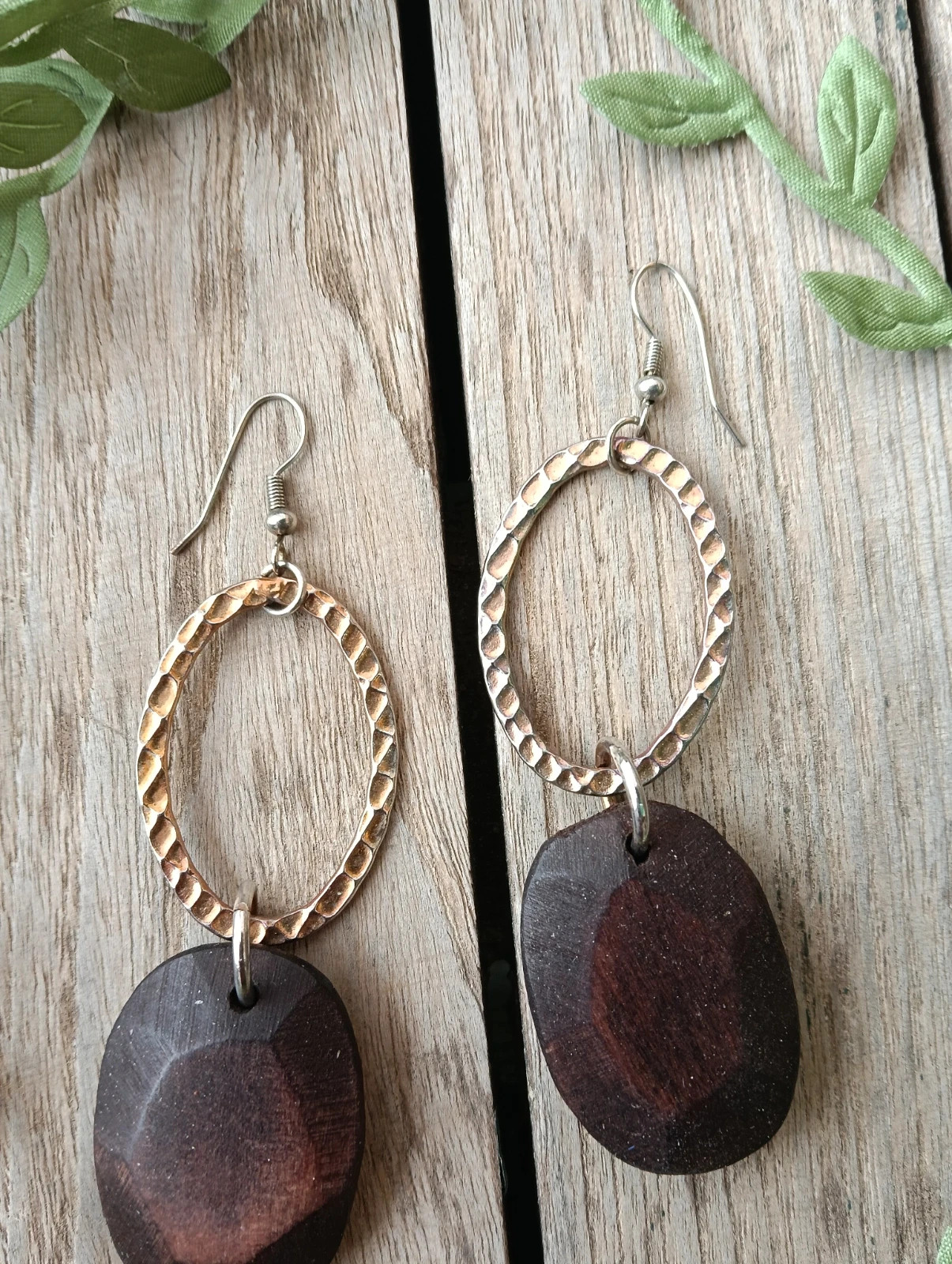 Bohemian hand carvet dark wood hammered gold oval drop earrings – Boutique Bohéme 2