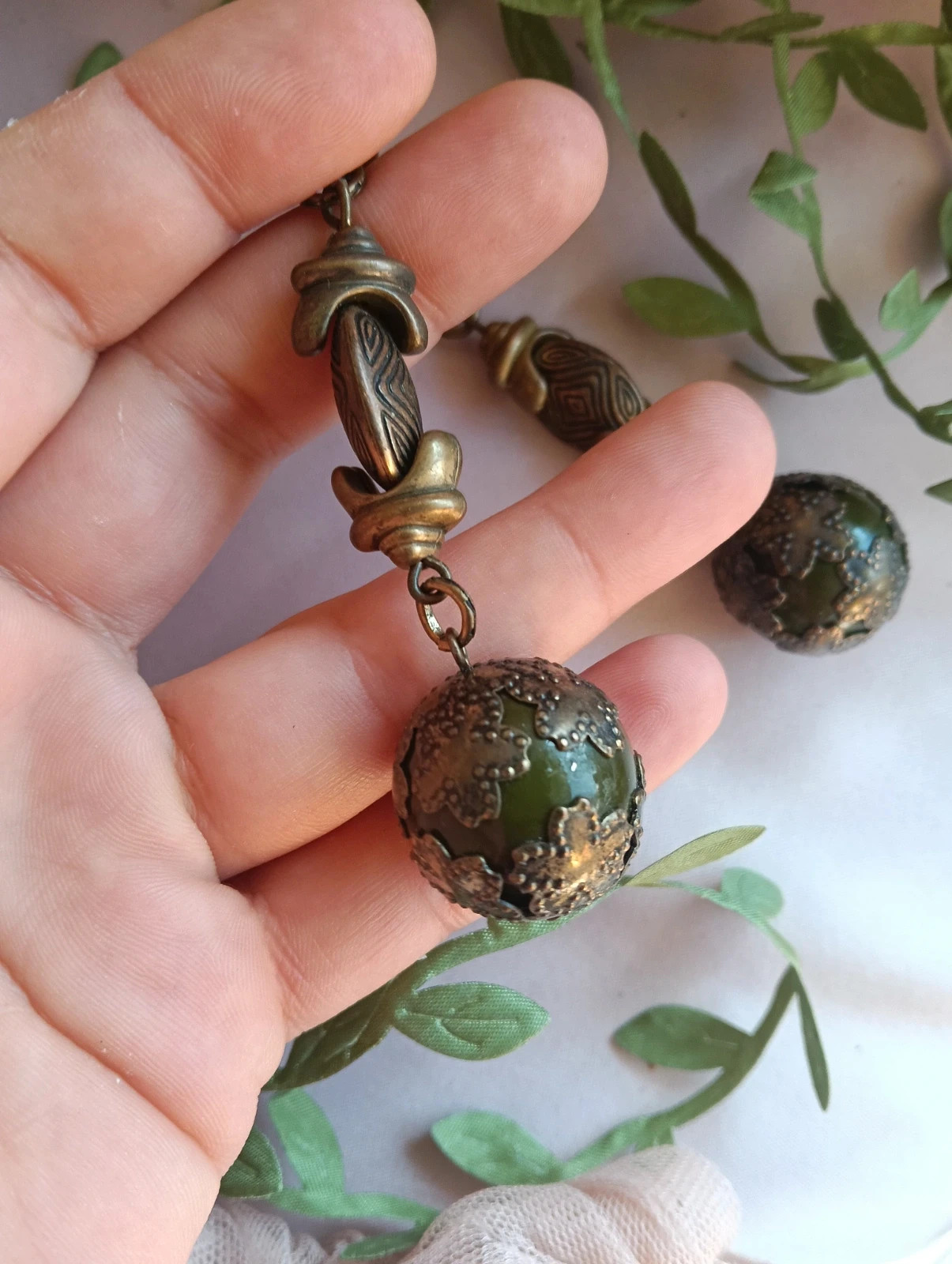 Vintage bronze & forest green filigree bohemian earrings – Bohemian 4