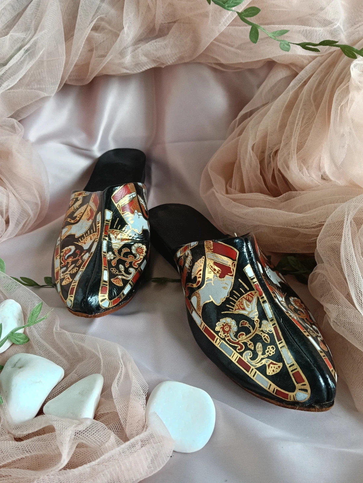 Vintage hand painted egypcian revival leather mules Nefertiti & Lotus art deco – Vintage Dressing – taille 36 3