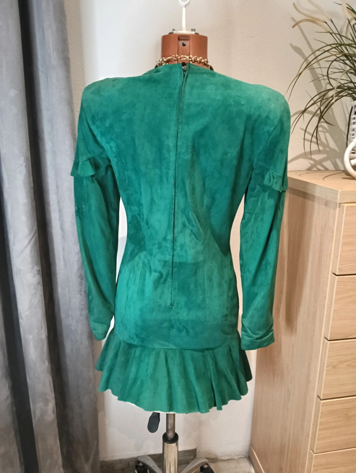 Vintage 80s emerald Green faux suede ruffle mini dress long sleeve s/m – Vintage Chic – taille M / 38 / 10 3