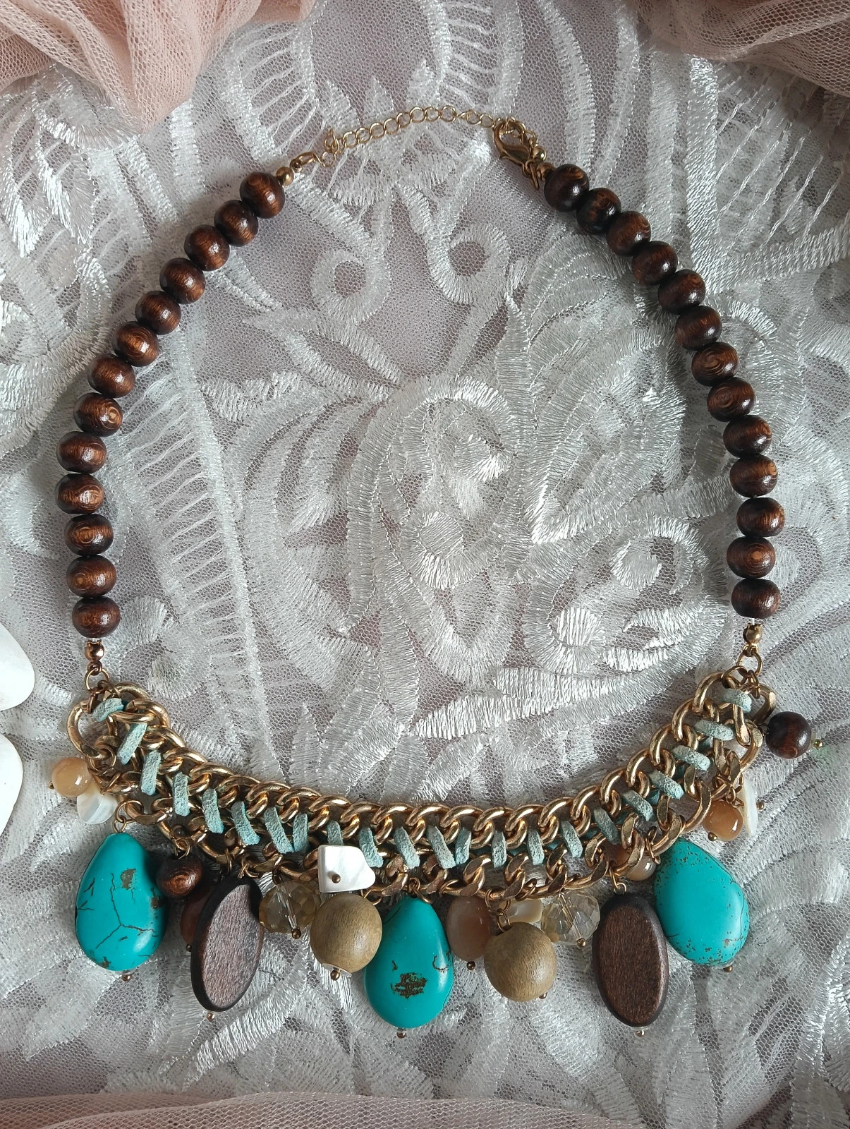 Vintage boho stat neklace Chunky gold chain with turquoise teardrops wood beads – Bohemian 2