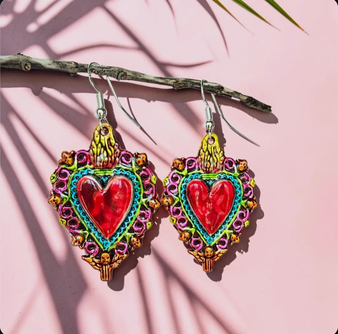 Pendientes esmaltados tipo Ex Voto  – La corona de Elvis 2