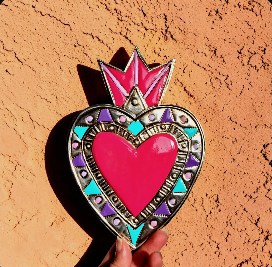 Sagrado corazon mexicano – La corona de Elvis 6