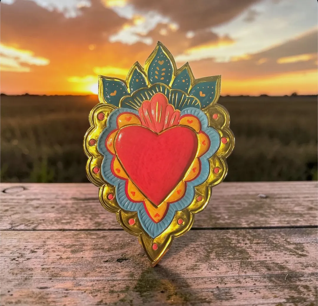 Ex Voto Sagrado Corazon – La corona de Elvis 5