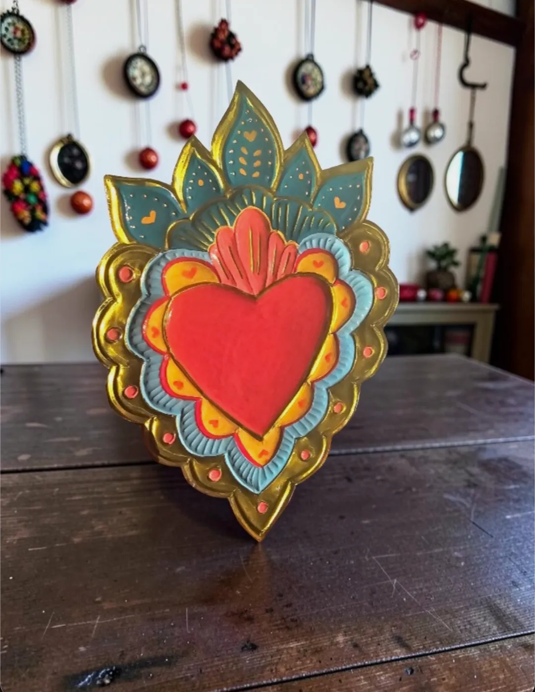 Ex Voto Sagrado Corazon – La corona de Elvis 2