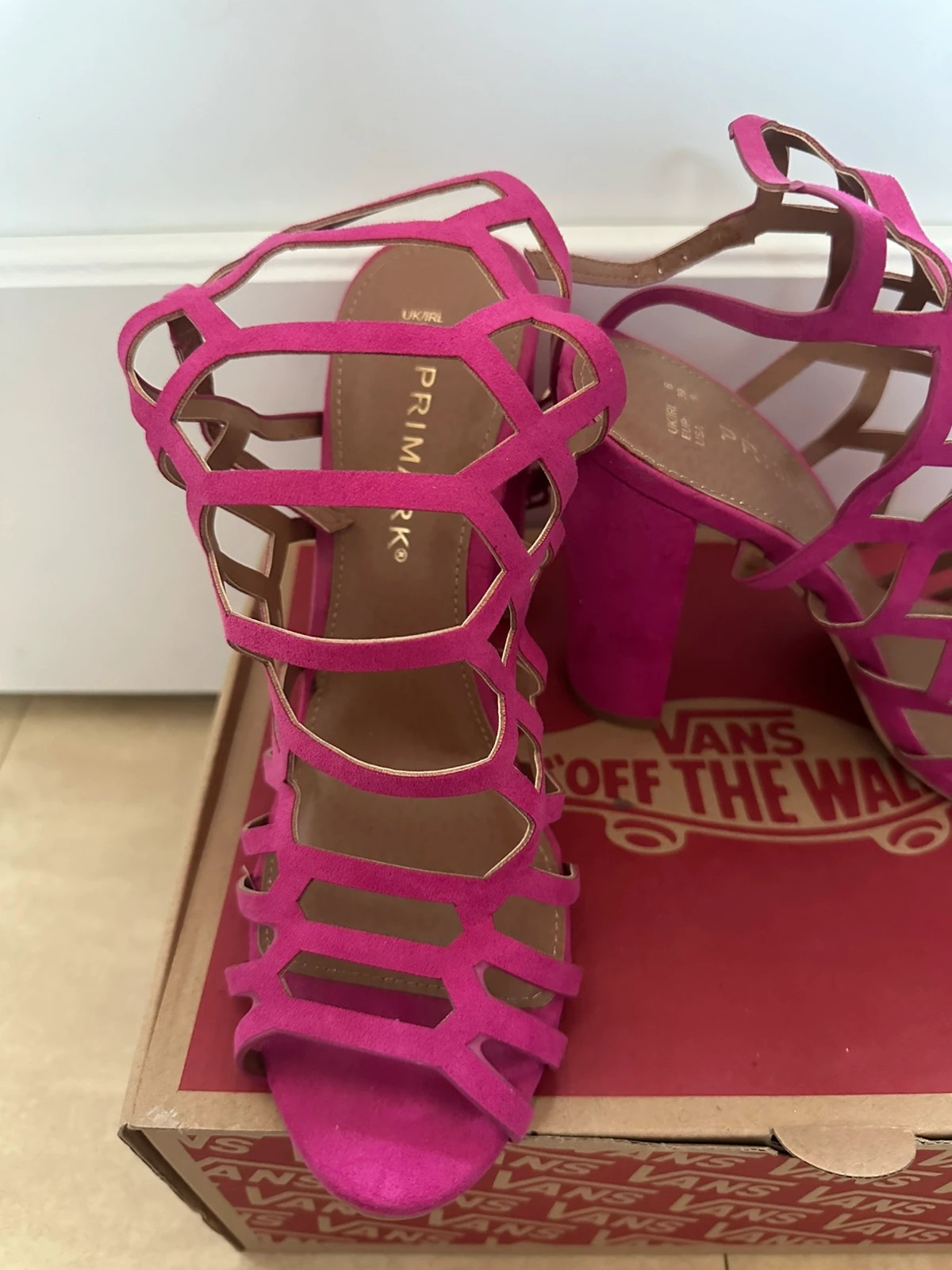 Talons – Primark – taille 39 2
