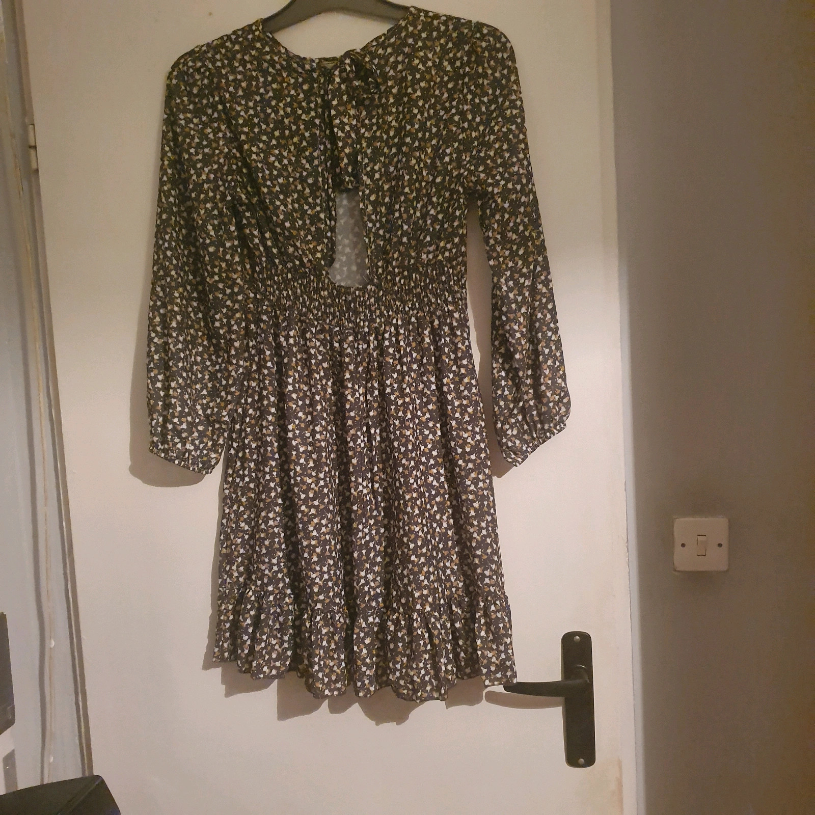 Robe fleurie – Fashion moda – taille M / 38 / 10 3