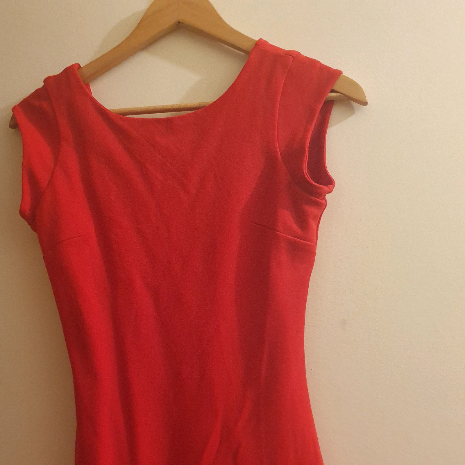 Robe rouge – taille S / 36 / 8 2