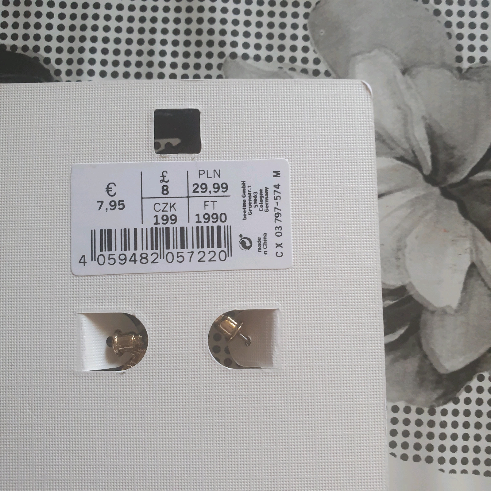 Boucles d oreilles – I am 3
