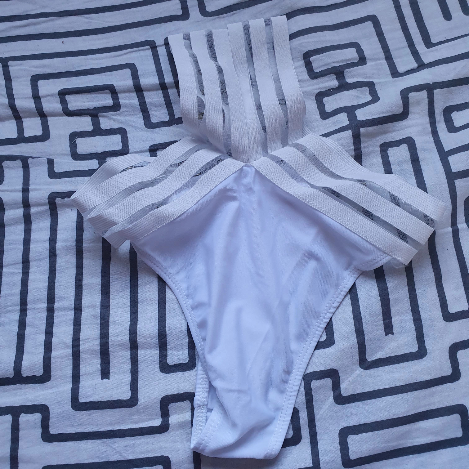 Maillot de bain – taille M / 38 / 10 4