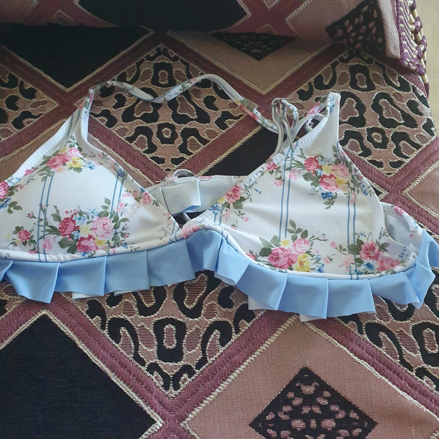 Maillot de bain – taille M / 38 / 10 4