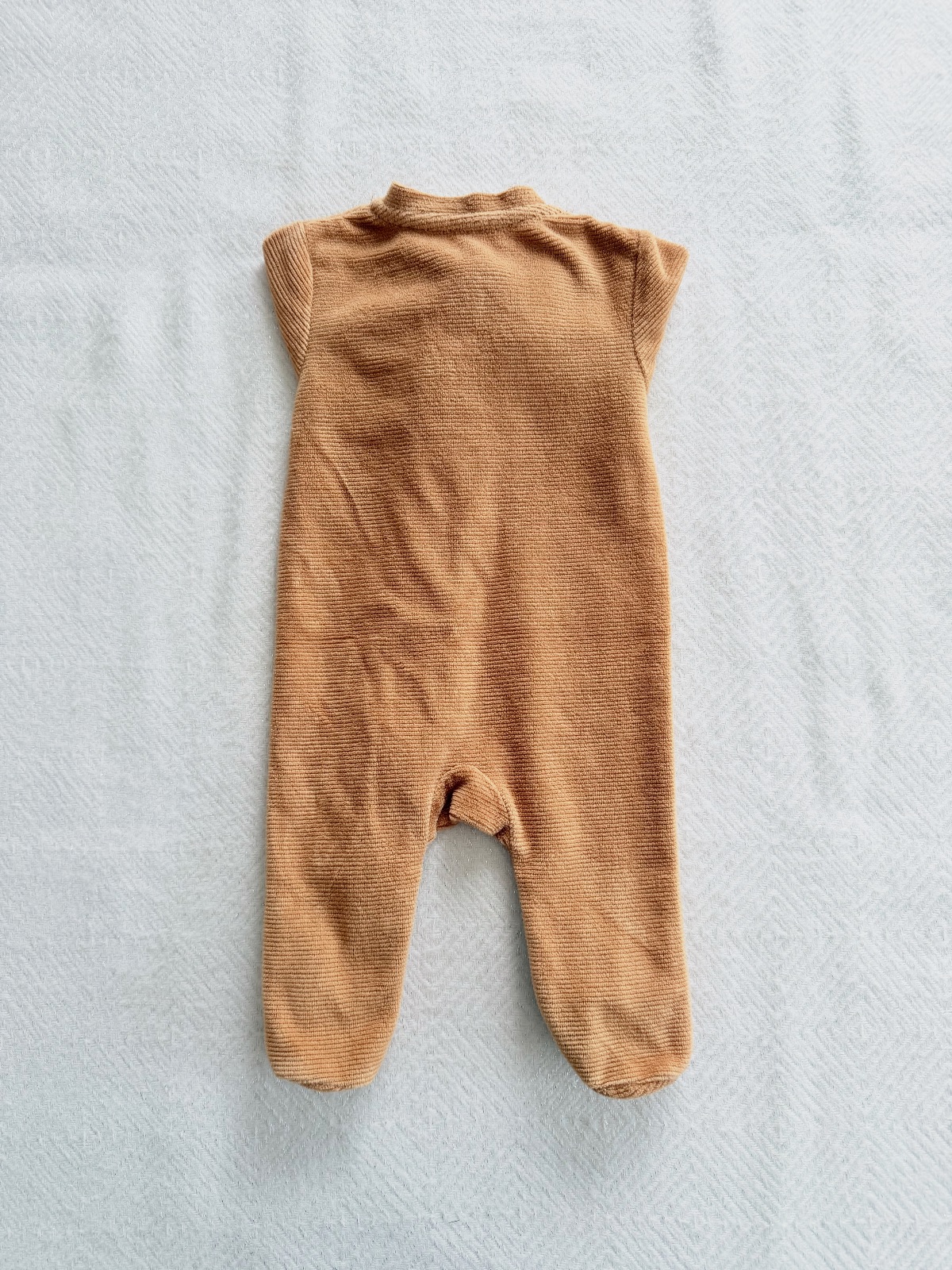 Pyjama chaud ouverture devant marron ouverture devant Kiabi 1 mois  – Kiabi – taille 3 mois 3
