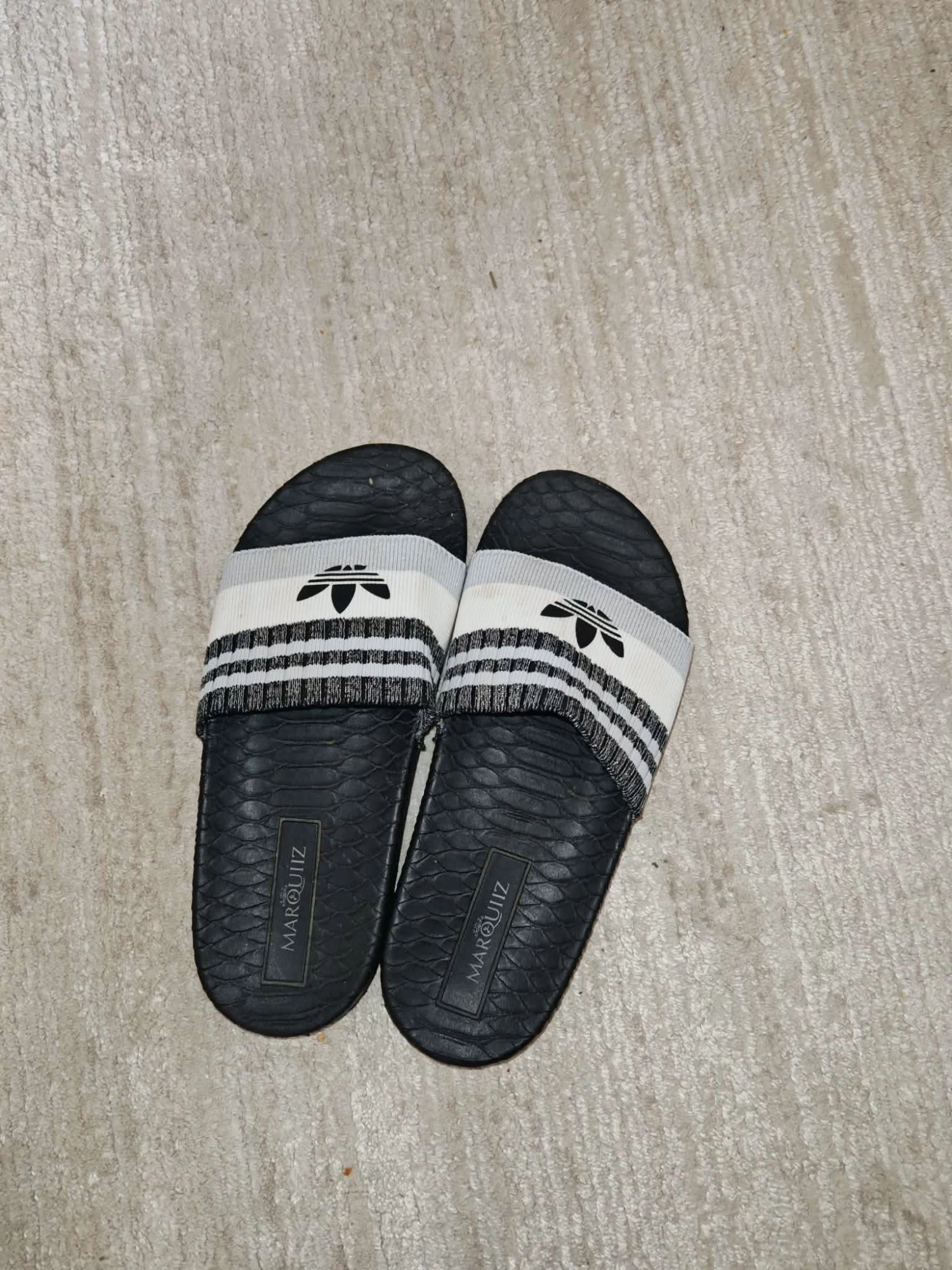 Claquettes adidas