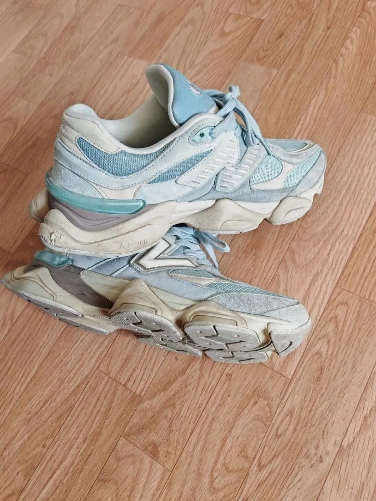 New Balance 9060 – New Balance – taille EU 44 4