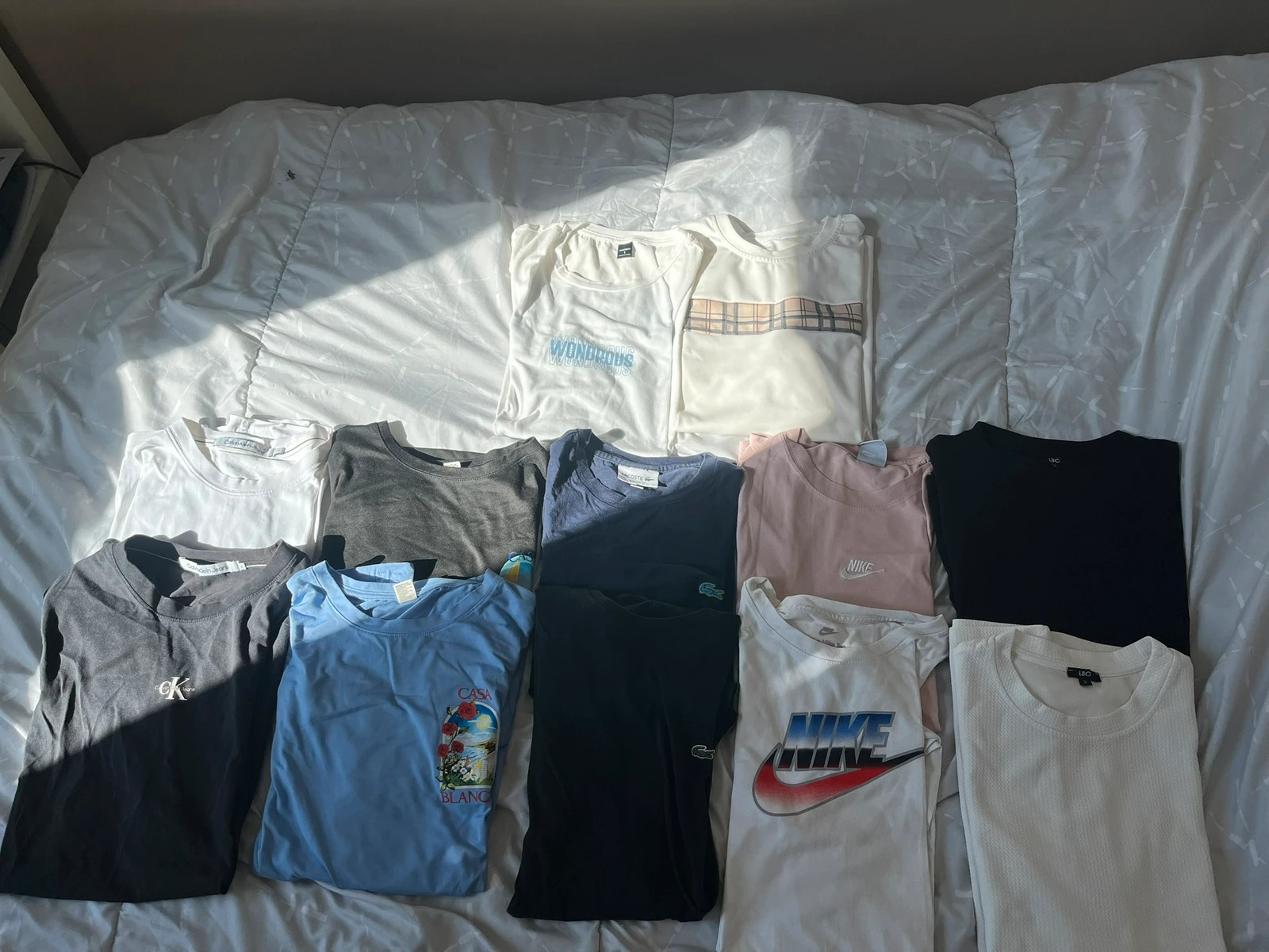 Lot de 12 t shirt de marque