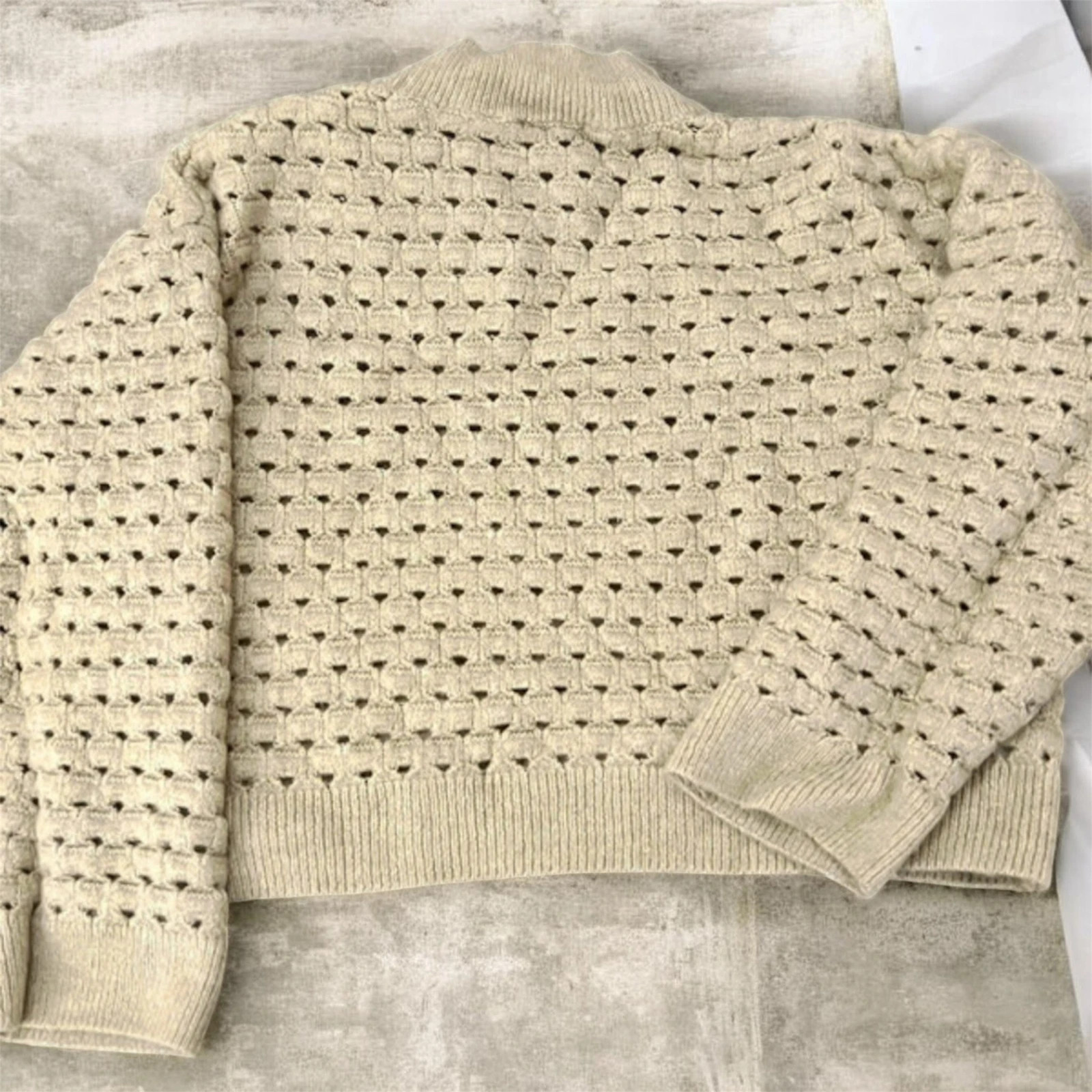 Magnifique 🤍 Pull ajouré Mango – Taille L