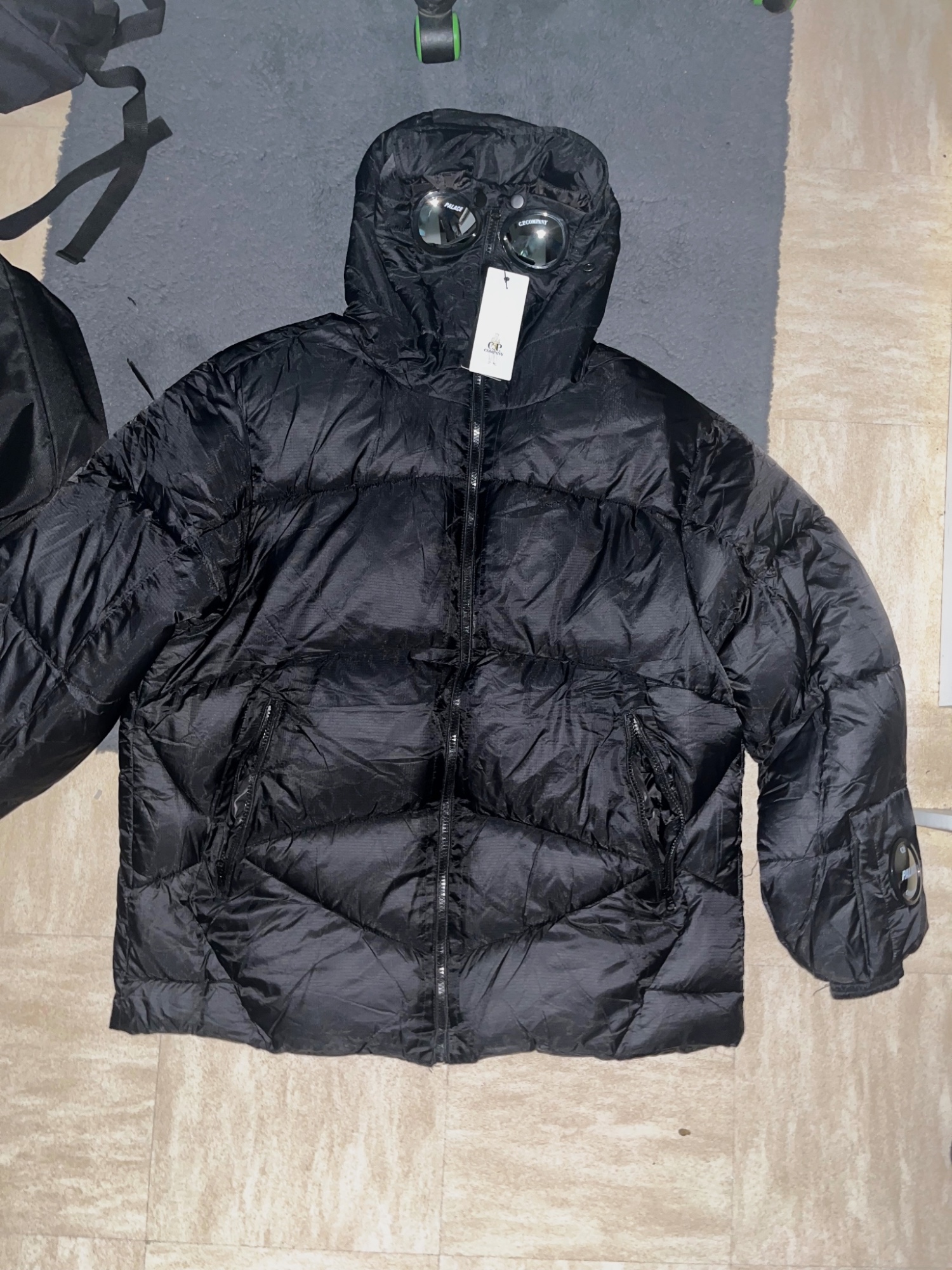 doudoune cp company x palace