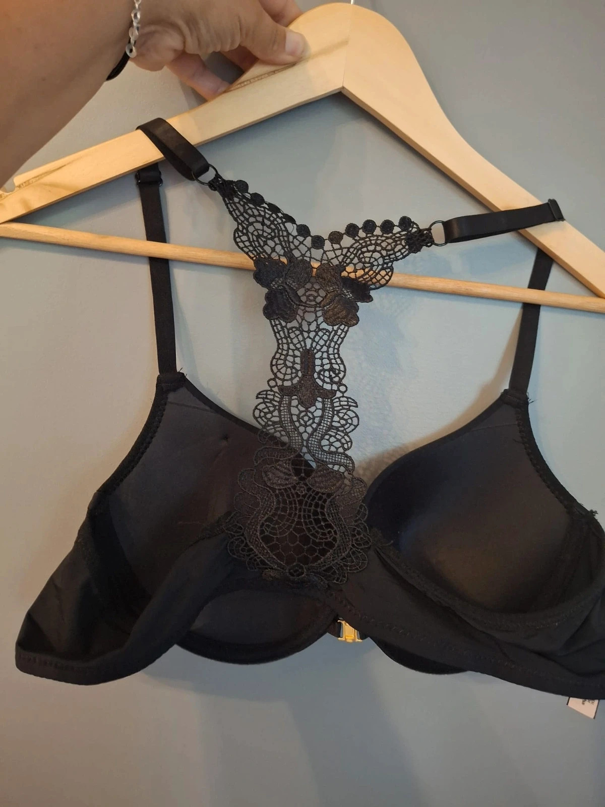 Bralette crop top dos dentelle ouvert devant – Hana – taille 105B 2