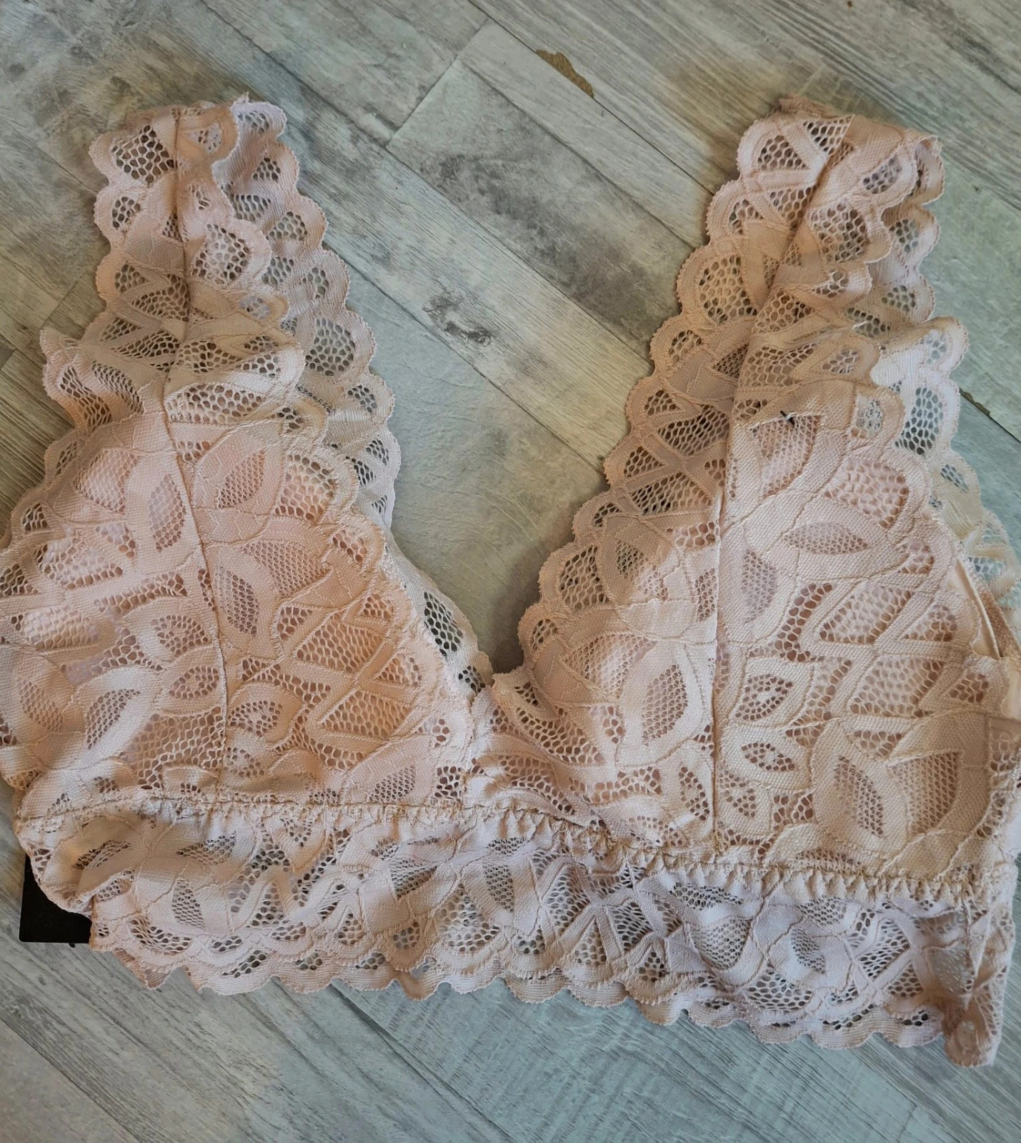 Crop top bralette Nude en dentelle florale – Heat – taille 95C 3