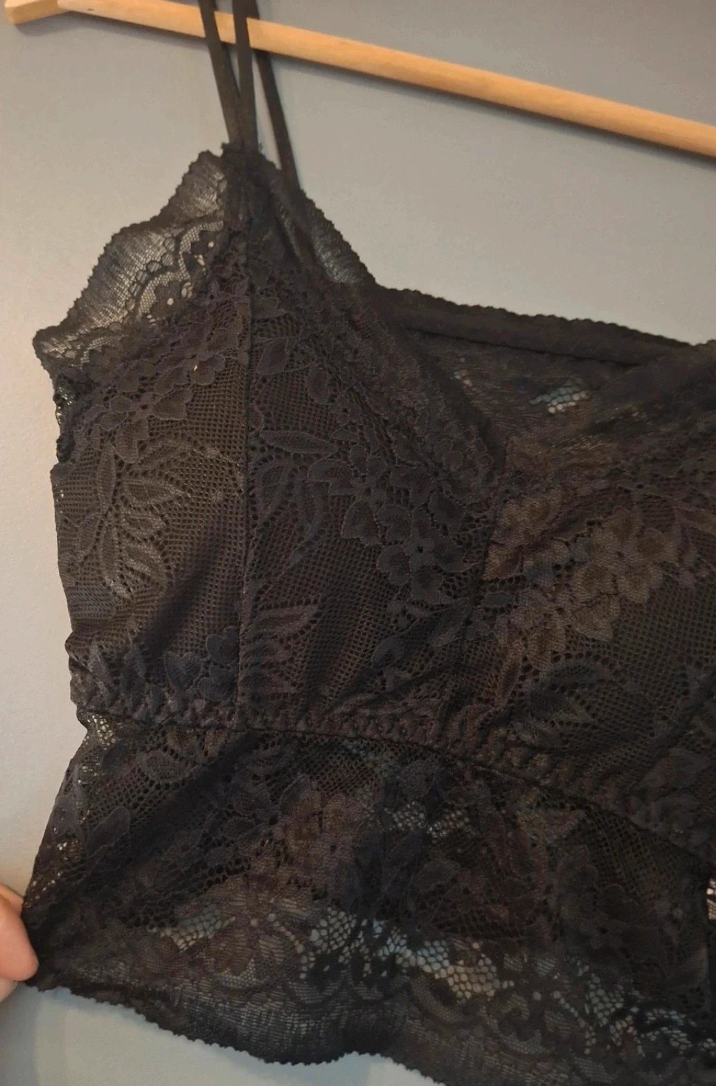 Top bralette en dentelle noires bretelles fines élastique – Ancona – taille XL / 42 / 14 3