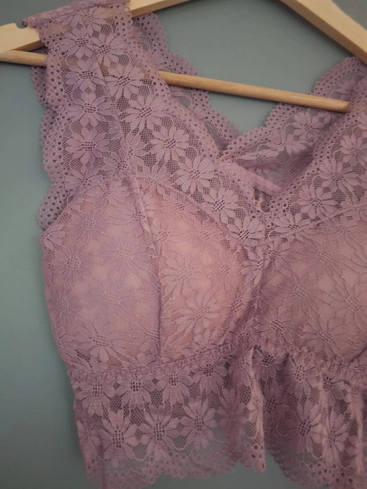 Bralette en dentelle florale bretelles larges – Hana – taille M / 38 / 10 4