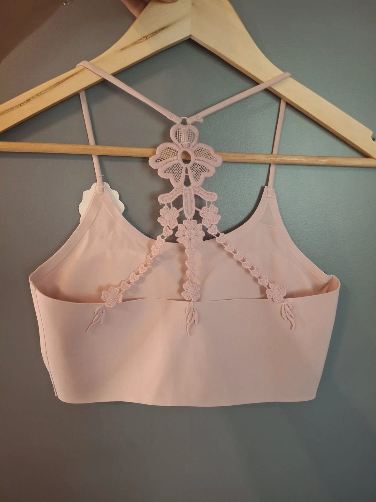 Crop top invisible Rose poudre avec broderie au dos – Ancona – taille 90B 2